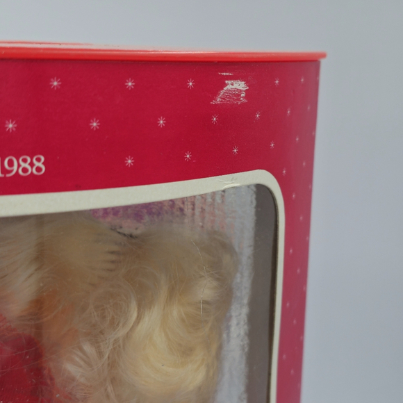 Vintage 1988 Happy Holidays Barbie Special Edition Doll - Picture 3 of 7
